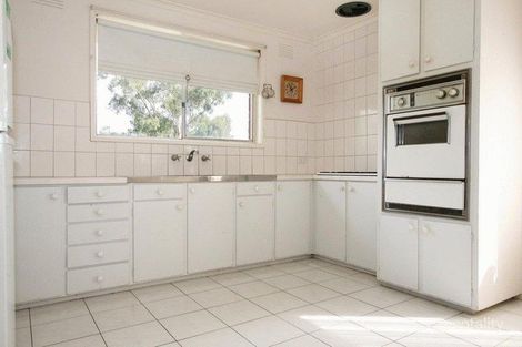 Property photo of 77 Huxley Avenue Mulgrave VIC 3170