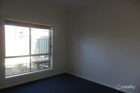 Property photo of 2/53 Berkshire Road Sunshine North VIC 3020