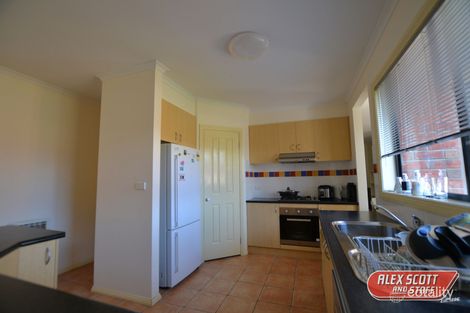 Property photo of 13 Charles Conder Place Berwick VIC 3806