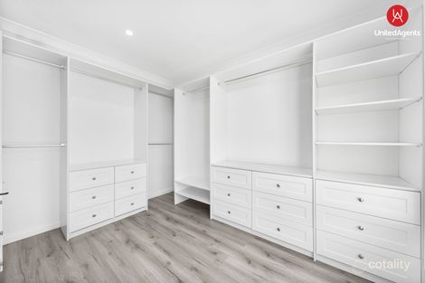 Property photo of 31 Mansfield Street Wetherill Park NSW 2164