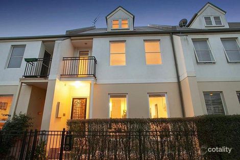 49 The Crescent, Kensington, VIC 3031