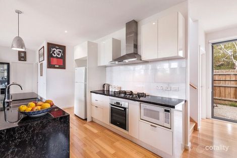 Property photo of 2/4 Sycamore Street Malvern East VIC 3145