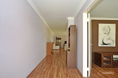Property photo of 11 Kylee Close South Guildford WA 6055