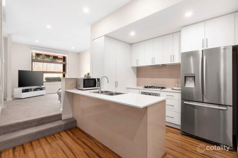 Property photo of 2/12 Eldale Avenue Greensborough VIC 3088