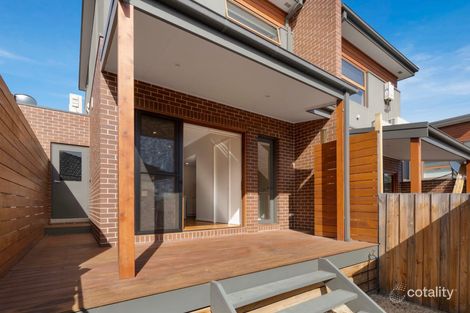 Property photo of 2/12 Eldale Avenue Greensborough VIC 3088