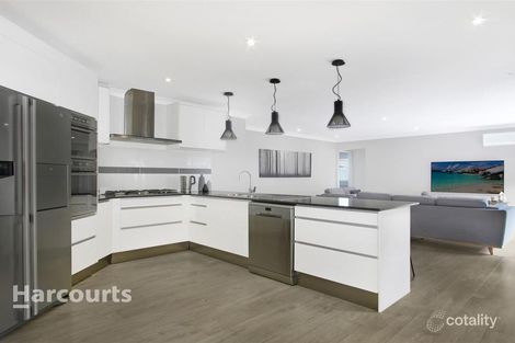 Property photo of 24 Athanlin Avenue Haywards Bay NSW 2530