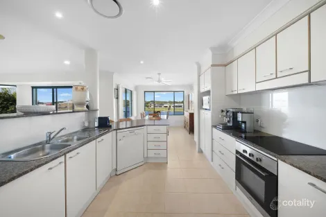 Property photo of 4/7 Commodore Crescent Port Macquarie NSW 2444