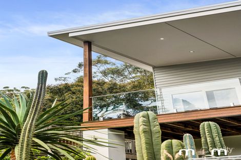 Property photo of 18 Alanson Avenue Bulli NSW 2516