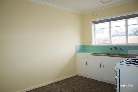 Property photo of 2/33 Conrad Street St Albans VIC 3021