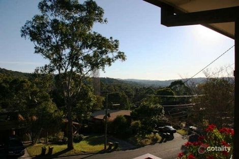 Property photo of 17 Alkira Circuit Narraweena NSW 2099