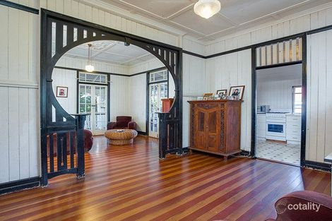 36 Banks St, Newmarket, QLD 4051