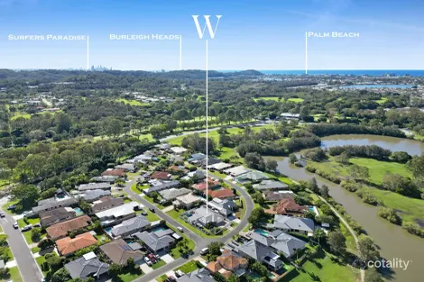 Property photo of 8 Northlakes Drive Elanora QLD 4221