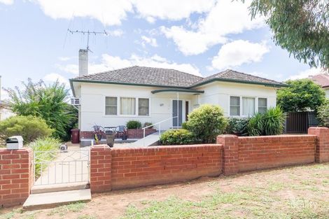 12 Macassar St, Cowra, NSW 2794