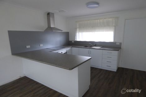 2/42 Lewis Ave, Myrtleford, VIC 3737