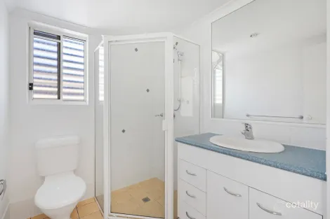 Property photo of 6/48 Coolangatta Road Coolangatta QLD 4225