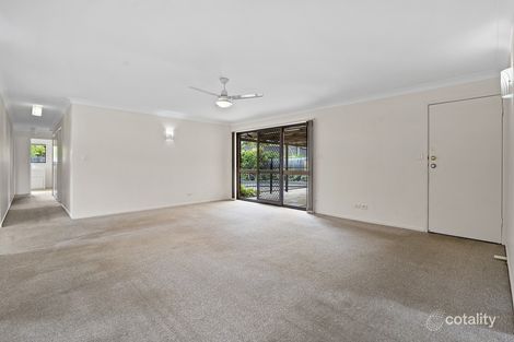 32 Holder St, Wishart, QLD 4122