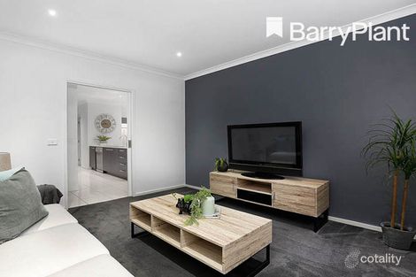 Property photo of 39 Appledale Way Wantirna South VIC 3152