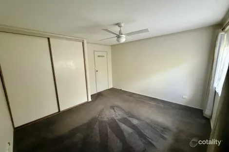 Property photo of 25 Lowe Street Kangaroo Flat VIC 3555