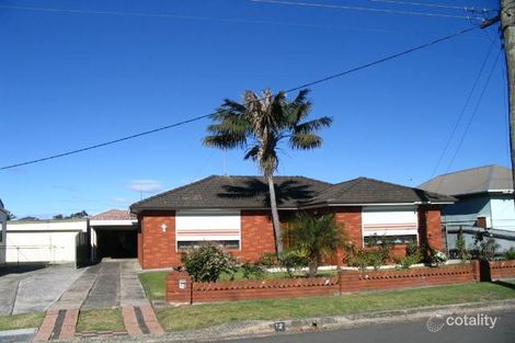 12 Woodford Ave, Warilla, NSW 2528