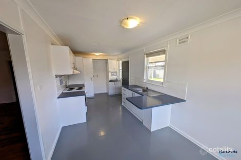 Property photo of 40 Niland Crescent Blackett NSW 2770