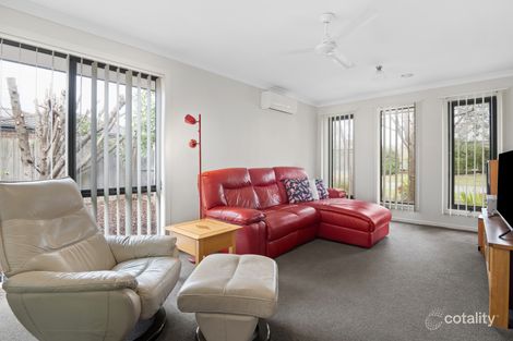 Property photo of 2 Jillian Place Hastings VIC 3915