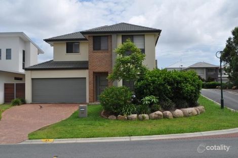 Property photo of 28 Highcrest Circuit Molendinar QLD 4214