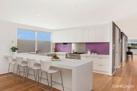 Property photo of 34 Curl Curl Parade Curl Curl NSW 2096