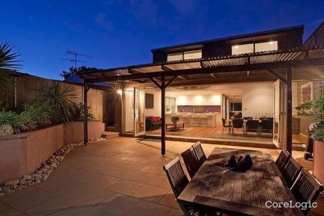 Property photo of 34 Curl Curl Parade Curl Curl NSW 2096