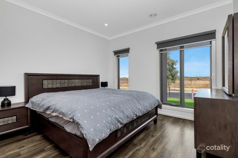 Property photo of 55 Showbridge Way Werribee VIC 3030