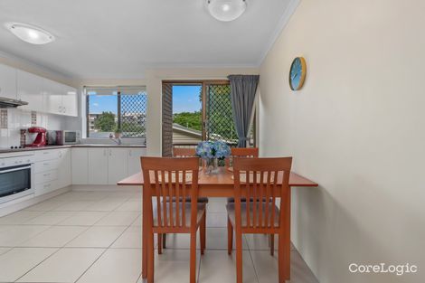 Property photo of 2/10 Ward Street Indooroopilly QLD 4068