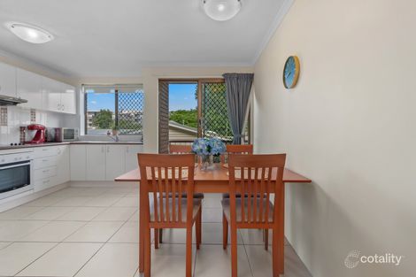 Property photo of 2/10 Ward Street Indooroopilly QLD 4068