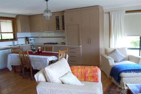 Property photo of 97E Red Cedar Lane Meroo Meadow NSW 2540