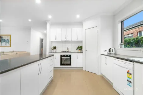 Property photo of 8 Sagan Drive Cranbourne North VIC 3977