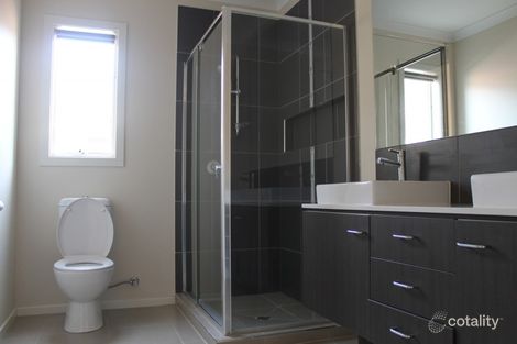 Property photo of 6 Airlie Avenue Point Cook VIC 3030