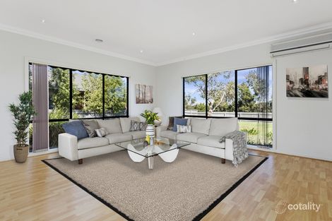 Property photo of 8 Cassandra Close Gisborne VIC 3437