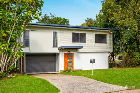 9 Janet St, North Booval, QLD 4304
