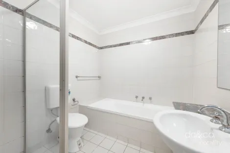 Property photo of 3 Simeon Place Liberty Grove NSW 2138