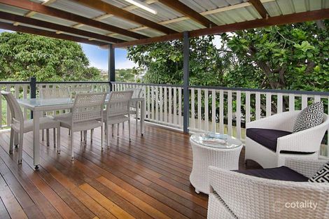 Property photo of 22 Lewana Street Mansfield QLD 4122