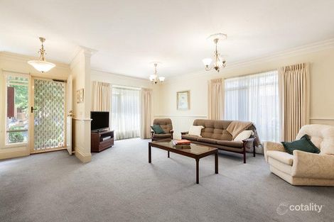 Property photo of 62 Bartram Rise Viewbank VIC 3084