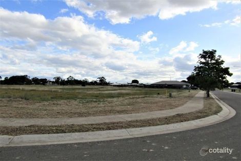 Property photo of 33 Penrose Circuit Blackwater QLD 4717