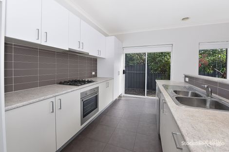 Property photo of 32 Riordan Crescent Mernda VIC 3754