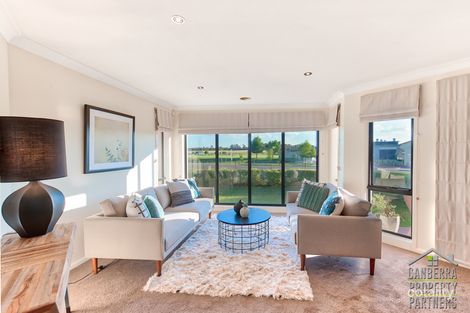 Property photo of 15 Delma View Gungahlin ACT 2912