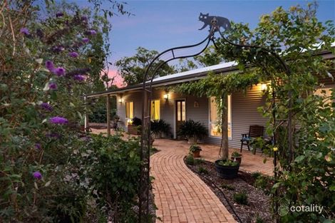 124 Lillie Rd, Gidgegannup, WA 6083