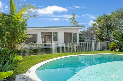 Property photo of 58 Manus Avenue Palm Beach QLD 4221