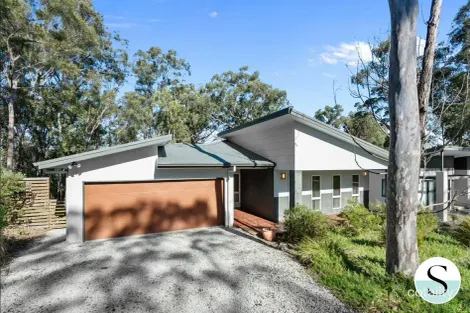 95 Lake Forest Dr, Murrays Beach, NSW 2281