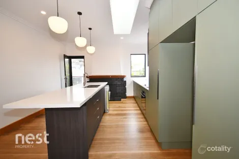 Property photo of 414 Argyle Street New Town TAS 7008