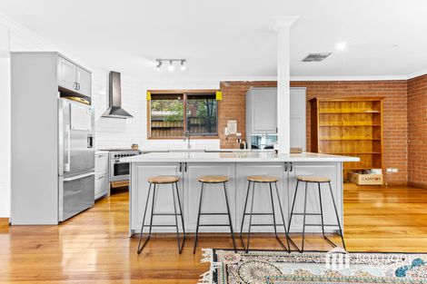 Property photo of 36 Bellbrook Drive Dandenong North VIC 3175