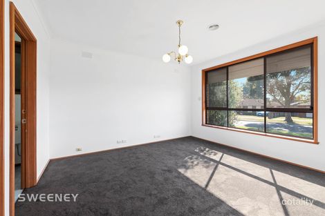 Property photo of 8 Guildford Court Keilor Downs VIC 3038