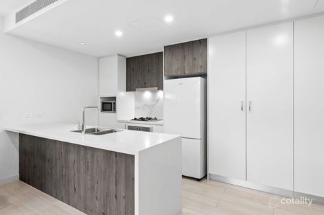 215/8 Thorogood Bvd, North Kellyville, NSW 2155