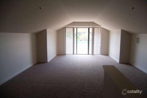 Property photo of 20 Dalbirra Place Springdale Heights NSW 2641